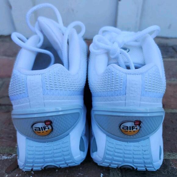 Nike Air Max DN White On White Men's Running Shoes Sneakers Size 9.5 NEW - Picture 7 of 9